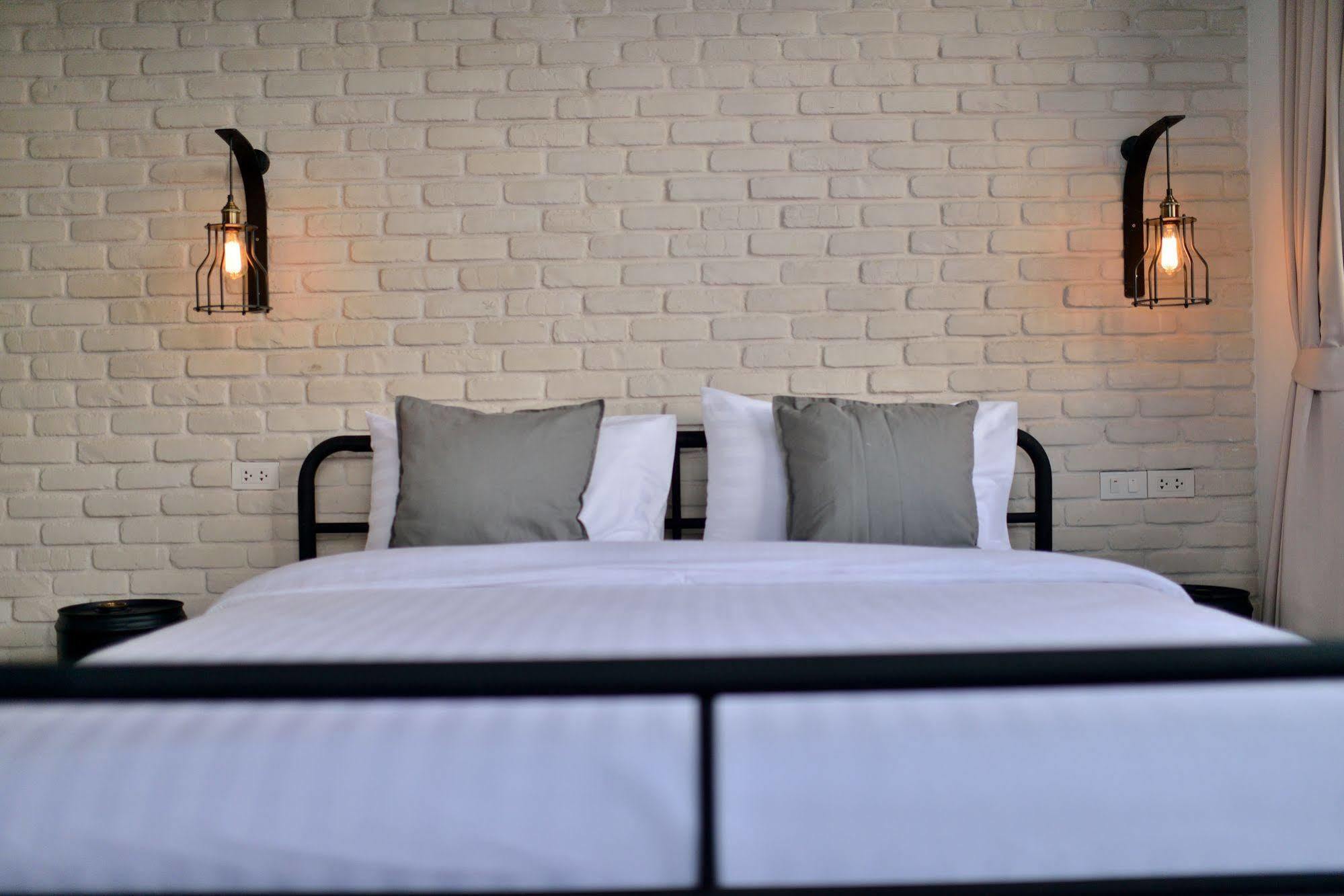 The Rommanee Classic Guesthouse Phuket Exterior foto